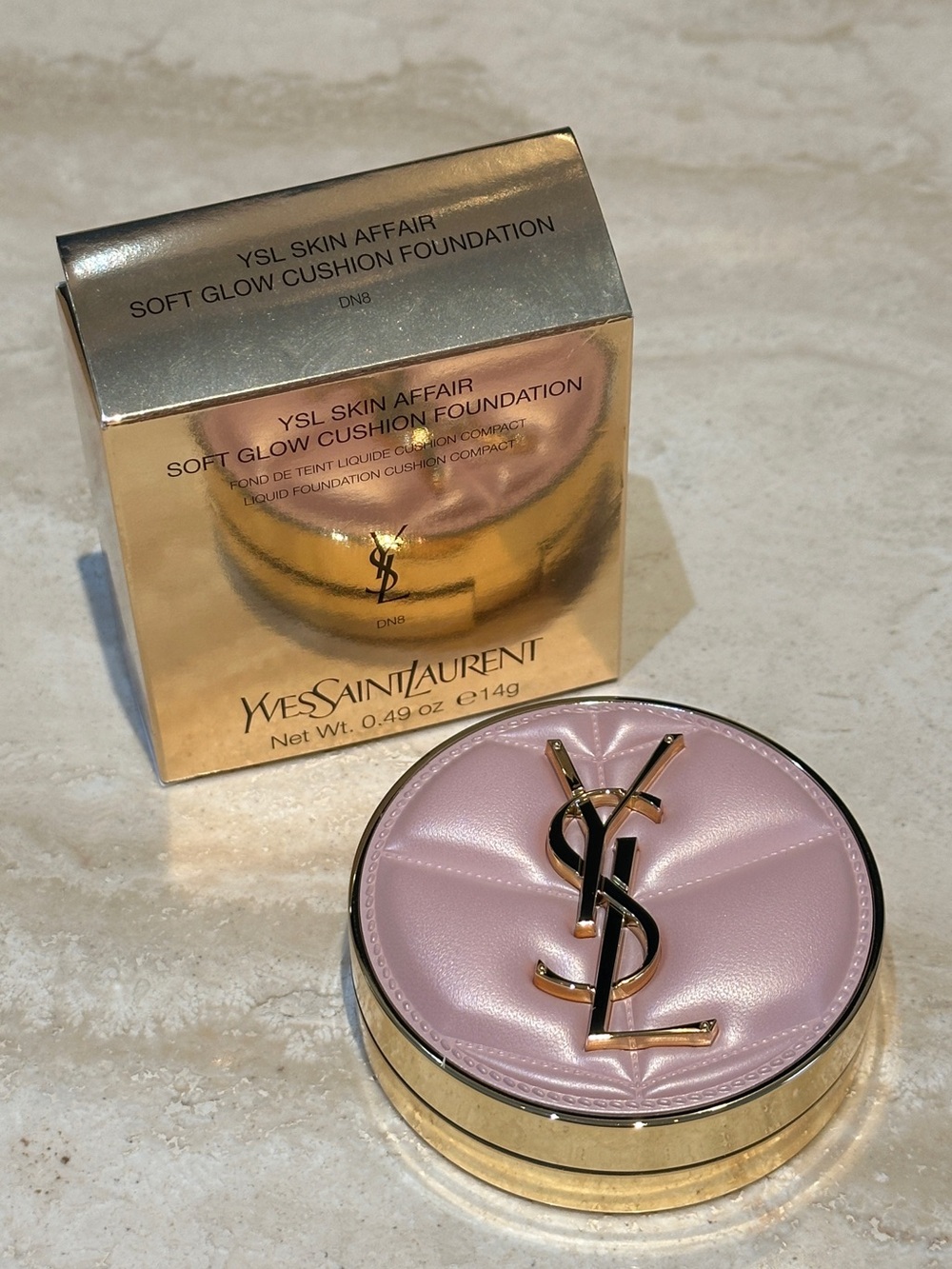 Yves Saint Laurent Skin Affair Soft Glow Cushion Foundation DN8